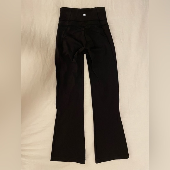 LULULEMON Groove Pants - Picture 2 of 7